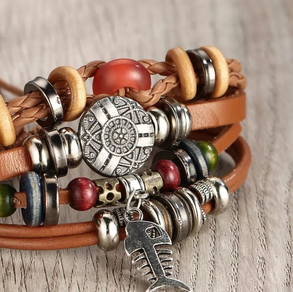 2 set of Vintage Pendent Leather Bracelet For Men - Picture 1 of 4